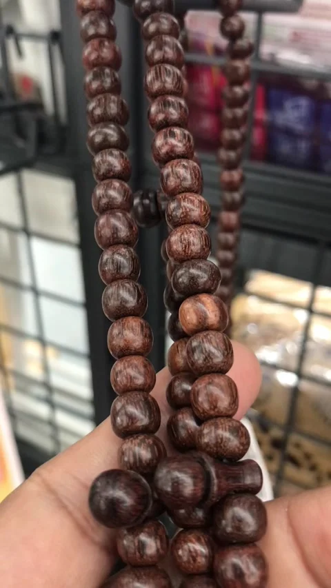 Prayer Beads  (tasbeh) Texture in Repetitive Hand Motion Stock Footage 325004126