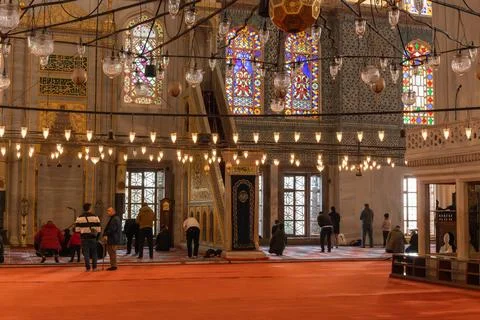 Prayer hall interior of the Blue Mosque in Istanbul Stock Photos