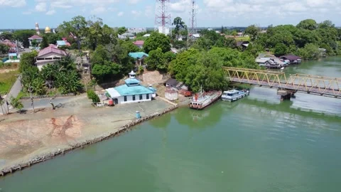 The prayer room is located under the bridge in the city of Batulicin Stock Footage 249817929
