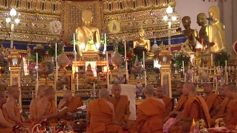 Prayer in the temple monks sit Stock-Footage 148617868