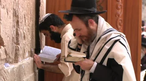 Praying man in the kotel Stock Footage 11011650