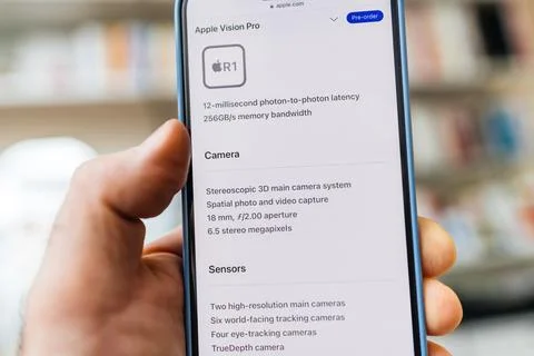 Pre-ordering Apple Vision Pro: New R1 Chip and Sensors 库存照片
