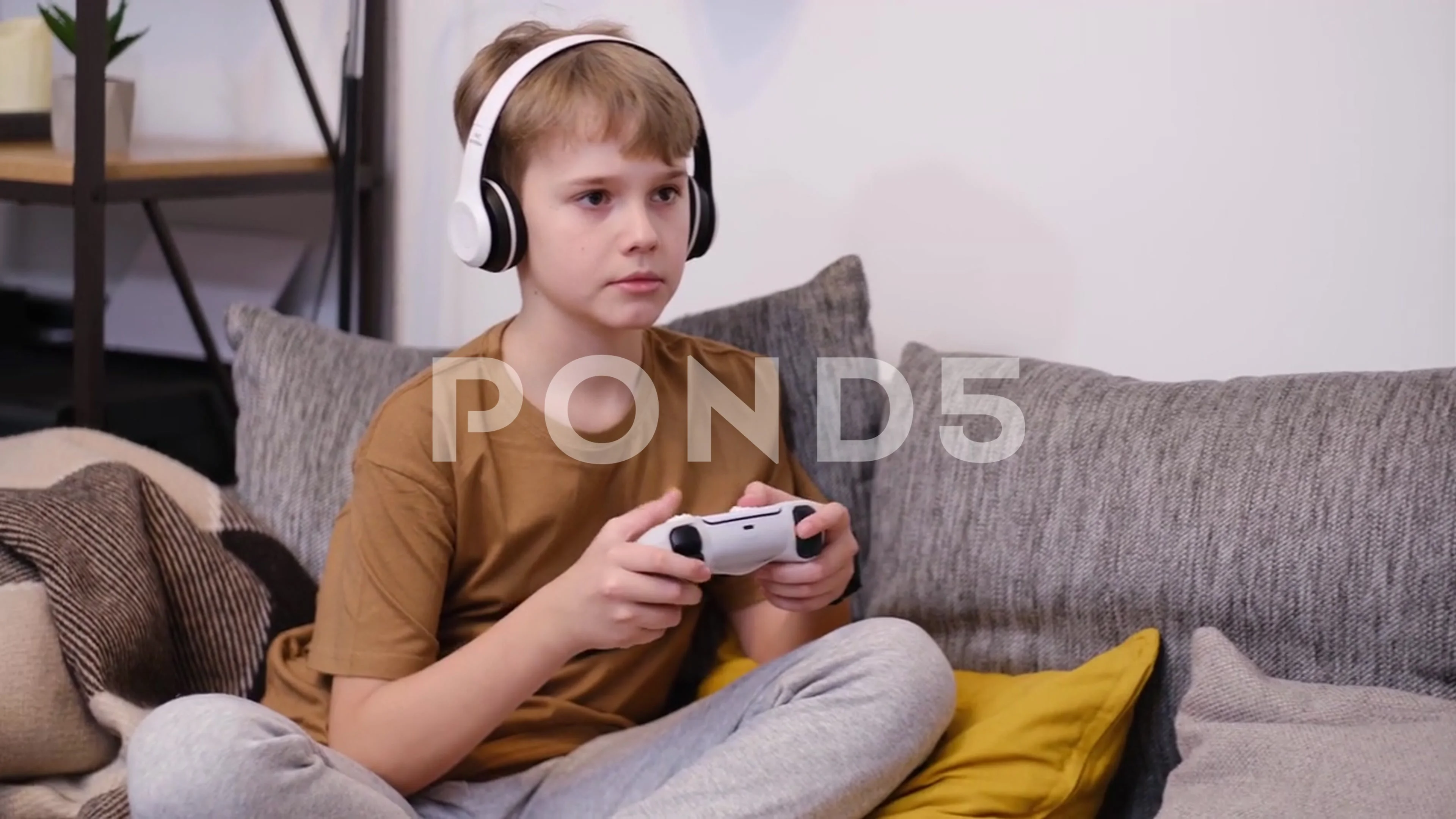 amateur video pre teens