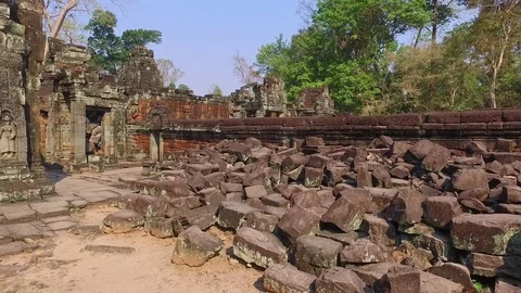 Preah Kahn Temple Courtyard Stock Footage 73240132