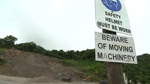 Precautionary warning sign near work zone 動画素材 147934954
