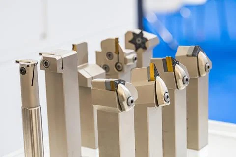 Precision cutting tools, metallic design, durable material, yellow protecti.. 스톡 사진