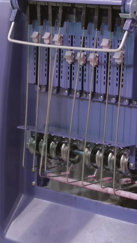 Precision Garment Machine Orchestrates Delicate Thread Flow 库存影片 341068773