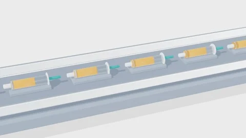 Prefilled syringes moving along assembly conveyor line loop 스톡 동영상 341734398