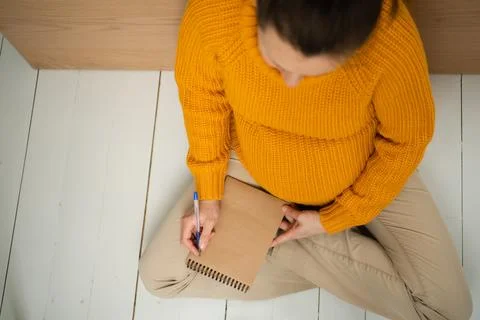 Pregnancy planning in notebook 스톡 사진