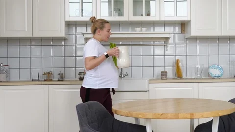 Pregnant dancing fun Stock Footage 127362346