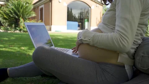 Pregnant Lady Using Laptop 스톡 동영상 163203474