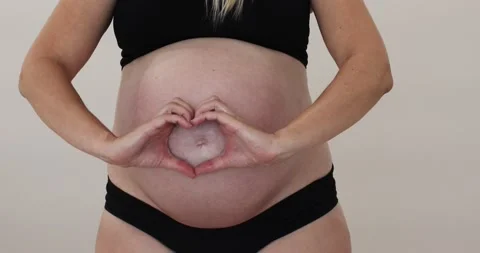 Pregnant stomach, third trimester Stock Footage 161289243