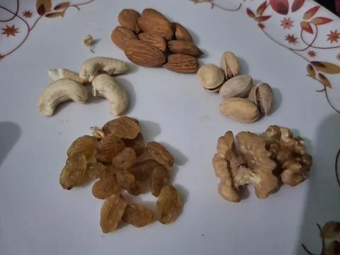 A premium selection of nutrient-rich dry fruits Foto stock