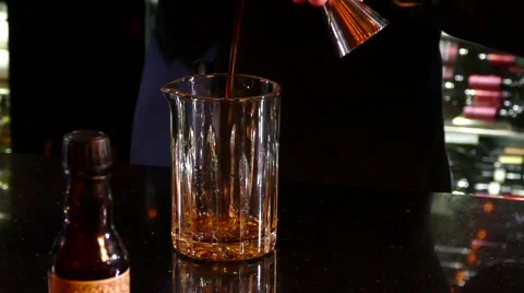 Preparation of alcohol coctails Stock Footage 68951224