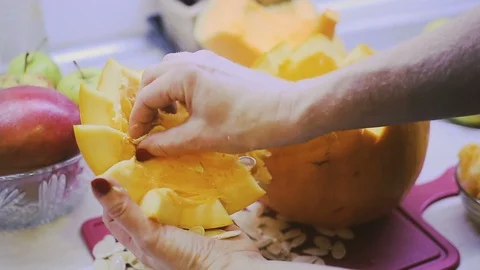 Preparation for the celebration of Halloween Видео 97781374