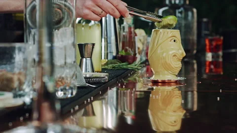 Preparation of cocktails at the bar Stock Footage 92297883