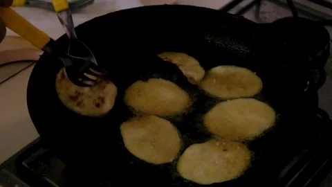 Preparation of fried zucchini Video stock 86311613