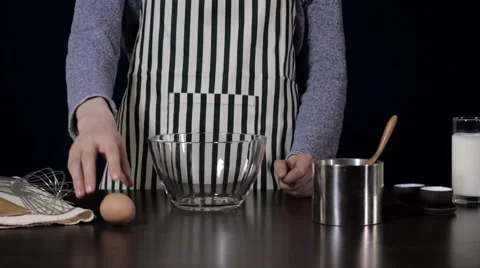 Preparation of fritters Видео 62312117