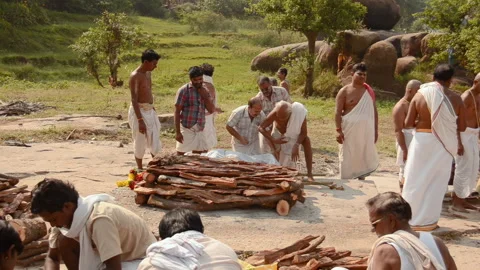 Preparation of the funeral pyre before burning the deceased. Stock Footage 301409295