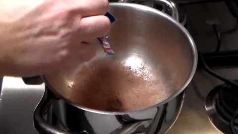 Preparation of hot chocolate 库存影片 123244136