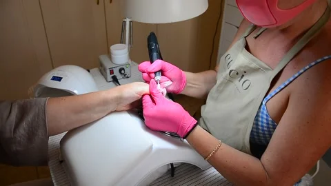 Preparation for the manicure with the master of manicure Stock Footage 131386877