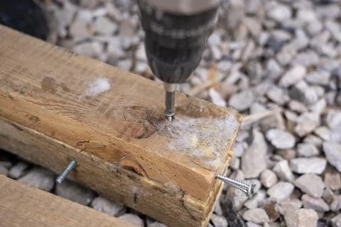 Preparation of material for foundation formwork  Foto stock