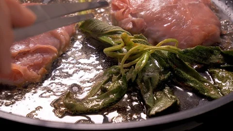Preparation of saltimbocca alla romana Video stock 103528957