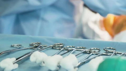 Preparation for the surgery. Surgery tools. Multiple surgery tools on the table Vídeos de archivo 236758917