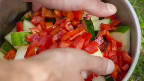 Preparation of zucchini with vegetables о Video stock 80239626