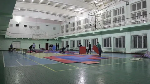 Preparations for the competition: the installation of the mat tatami (timelaps) Video stock 63865441