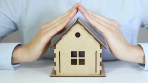 Preparations to purchasing flat, advantages of having independent property Vídeo Stock 120570805