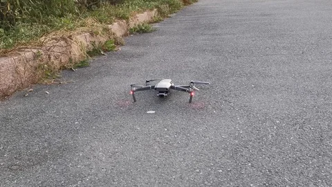 Prepare DJI Mavic 2 PRO for takeoff. 库存影片 117566139