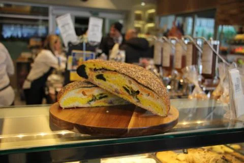 Prepare a gourmet sandwich Stock-Fotos