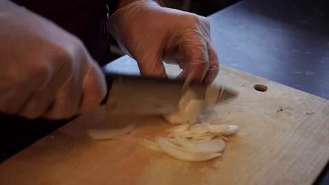 Prepare shawarma, cut the shred vegetables for shawarma 库存影片 83965493