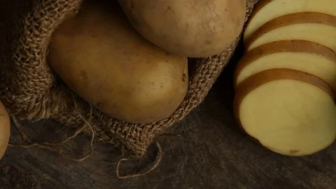 Prepare slice potato Video stock 79671313