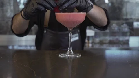 Prepare a strawberry drink Stock Footage 167588521