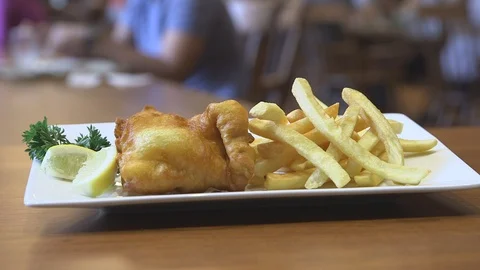 Prepared Plate of Fish and Chips HD Video 스톡 동영상 90299776