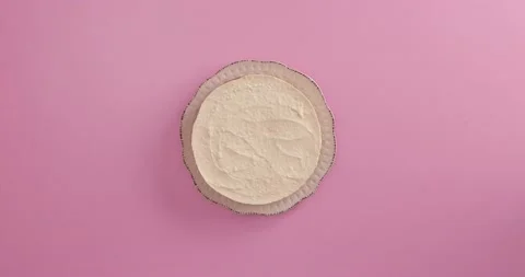 Preparing and serving a cheesecake Video stock 133819762