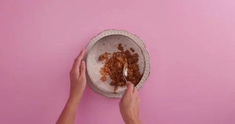 Preparing and serving a cheesecake Stock Footage 133820667