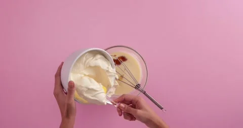 Preparing and serving a cheesecake Stock Footage 133821058