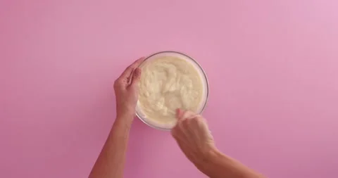 Preparing and serving a cheesecake Stock Footage 133821489