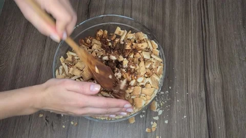 Preparing biscuits cake 库存影片 171770178