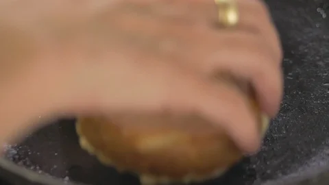 Preparing bread heating for burger Stock Footage 115070345