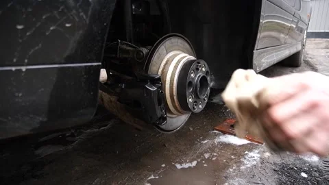 Preparing the car for the installation Vidéo 237074127