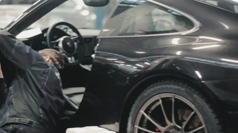 Preparing car for painting Stock Footage 152727784