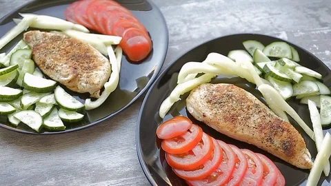 Preparing chicken steak Video stock 90808727