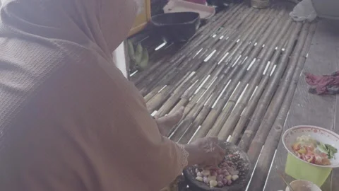 Preparing Cooking Ingredients Traditional Kitchen Indonesia 9 Seconds Vídeos de archivo 332484944