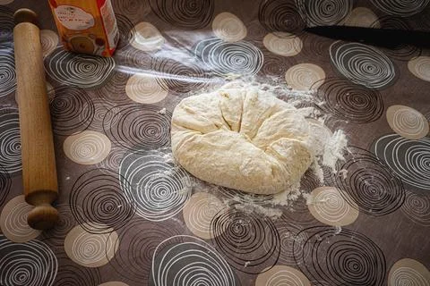 Preparing the dough for homemade bread Foto stock