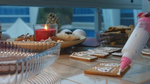 Preparing dough for winter cookie, piparkook Video stock 116015948