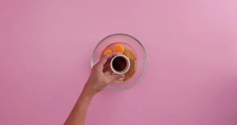 Preparing with flour, eggs, blueberries, sugar and serving blueberry blondie bro Stock Footage 133816310